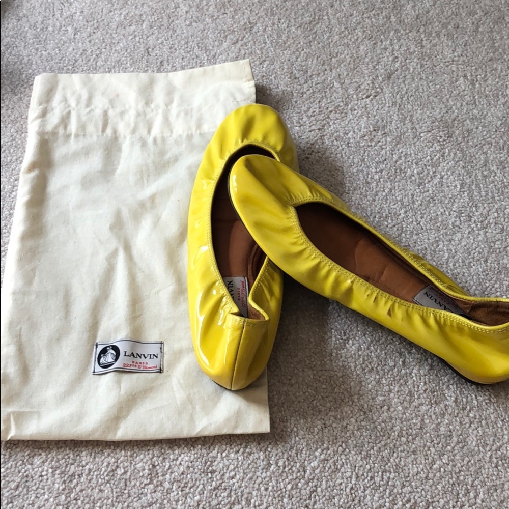 Lanvin flats